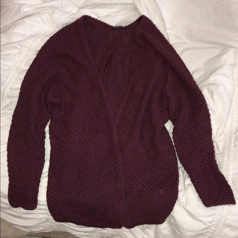 BRANDY MELVILLE ✧･ﾟKNIT CARDI